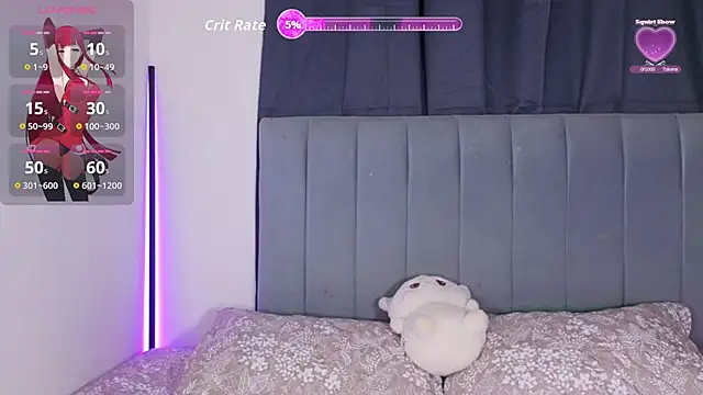 Snapshot of crisbunny_x chatting on 04-28-26, 01:04 crisbunny x online show from 04-28-26, 01:04