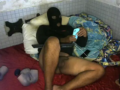 morenomascarado17 online show from 11-18-25, 10:13