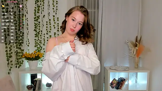 LanaRoselle online show from 05-01-26, 09:31