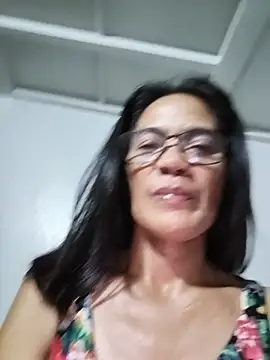 Snapshot of ImYourWoman_55 chatting on 05-14-26, 05:21 ImYourWoman 55 online show from 05-14-26, 05:21