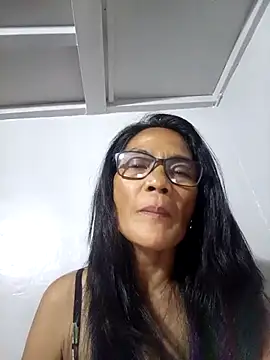 Snapshot of ImYourWoman_55 chatting on 03-02-26, 12:56 ImYourWoman 55 online show from 03-02-26, 12:56