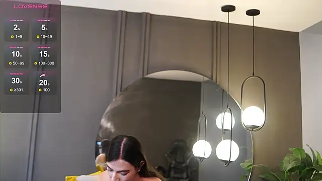 Ariaa Isabell online show from 06-19-26, 06:36