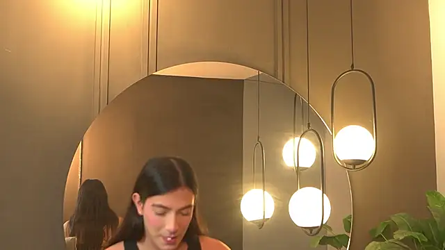 Ariaa Isabell online show from 04-10-26, 06:59