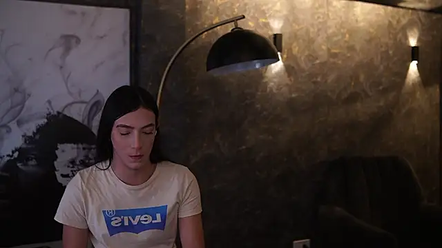 Ariaa Isabell online show from 12-22-25, 06:30