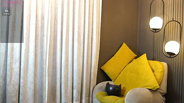 Ariaa Isabell online show from 06-11-26, 06:38