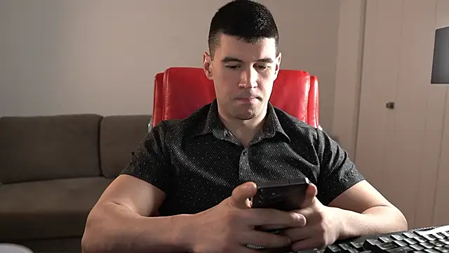 Sand0w online show from 03-18-26, 09:48