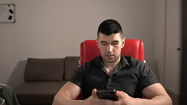 Sand0w online show from 04-01-26, 01:41