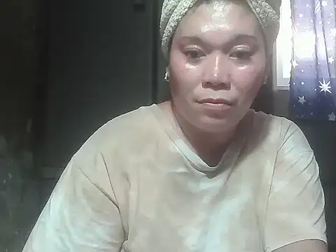 Snapshot of exoticclit69 chatting on 05-21-26, 03:26 exoticclit69 online show from 05-21-26, 03:26