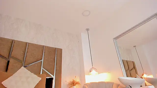 scarlethlux online show from 01-10-26, 12:11