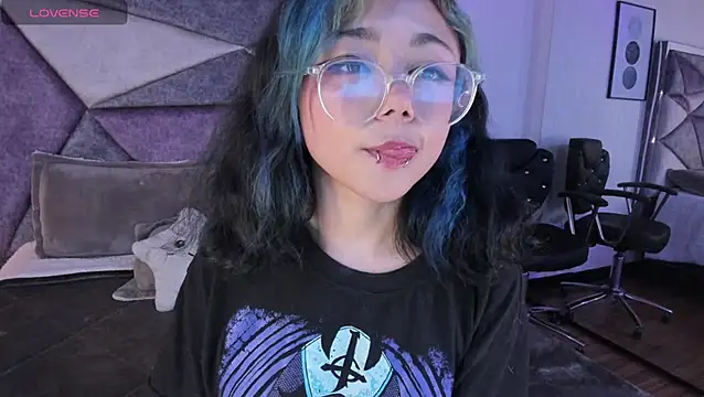 TerumiKitty online show from 09-10-25, 11:04