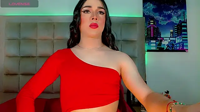 Snapshot of AmazingMistressNathy chatting on 05-08-26, 05:00 AmazingMistressNathy online show from 05-08-26, 05:00