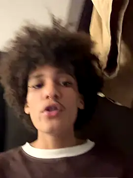 Max Rain online show from 12-14-25, 04:40