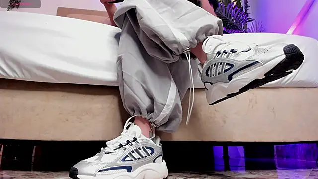 Ammberly  Adam23 online show from 10-04-25, 06:09