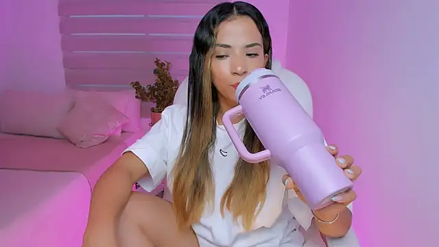 Chloe Rain online show from 08-05-26, 11:21