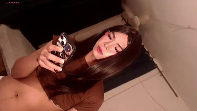 Snapshot of Sasha_blade chatting on 02-19-26, 11:01 Sasha blade online show from 02-19-26, 11:01