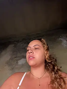 Snapshot of Chloe_Leaozinho chatting on 05-07-26, 10:29 Chloe Leaozinho online show from 05-07-26, 10:29