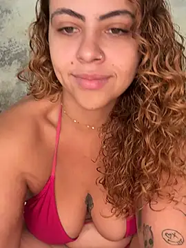 Snapshot of Chloe_Leaozinho chatting on 05-26-26, 05:44 Chloe Leaozinho online show from 05-26-26, 05:44