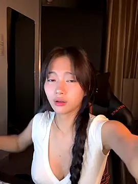  Meimeibaby  online show from 12-16-25, 11:03