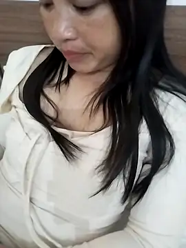 Tiyir597 online show from 03-19-26, 01:33