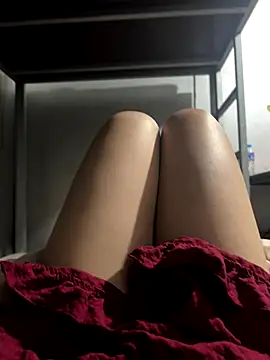 Snapshot of Phayphay77 chatting on 09-10-25, 01:43 Phayphay77 online show from 09-10-25, 01:43