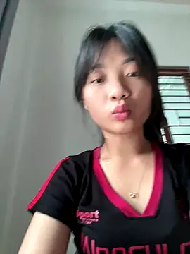 Snapshot of Phayphay77 chatting on 09-16-25, 01:17 Phayphay77 online show from 09-16-25, 01:17