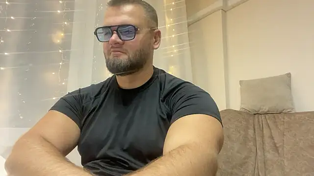 BrianJohnson  online show from 01-16-26, 06:45