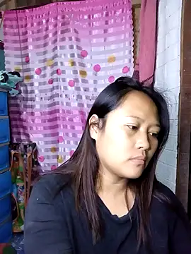 pretty me092121 online show from 10-15-25, 06:05