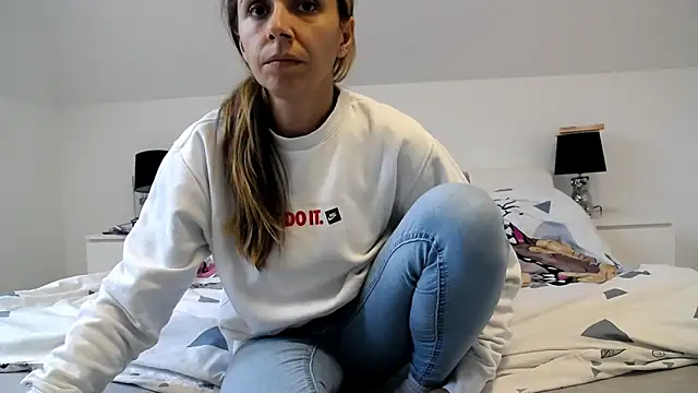 ArabianMalikah online show from 11-03-25, 08:07