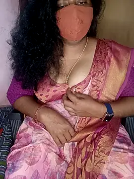 Jessi 25 online show from 11-18-25, 08:12