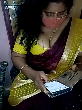 Jessi 25 online show from 02-19-26, 04:37