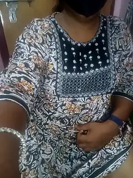 Jessi 25 online show from 03-15-26, 06:48