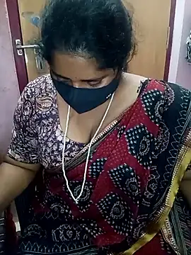 Jessi 25 online show from 04-11-26, 10:41