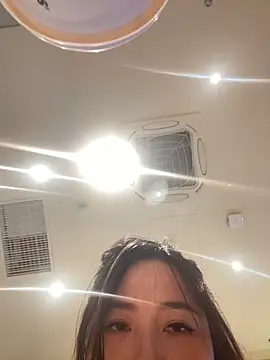 xiao-mo520 online show from 11-15-25, 10:52