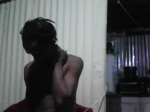 Snapshot of danierviwe chatting on 12-20-25, 09:28 danierviwe online show from 12-20-25, 09:28