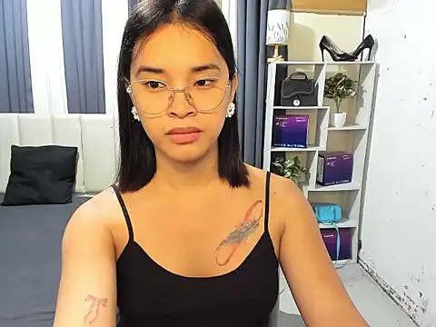 SeductiveAppleTS online show from 06-05-26, 05:18