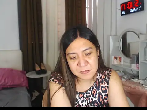 stellahugeX online show from 04-07-26, 09:11