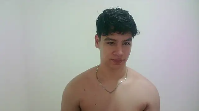 zeus 181 online show from 04-15-26, 01:44