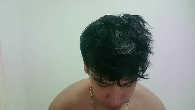 Snapshot of zeus_181 chatting on 07-04-26, 04:41 zeus 181 online show from 07-04-26, 04:41