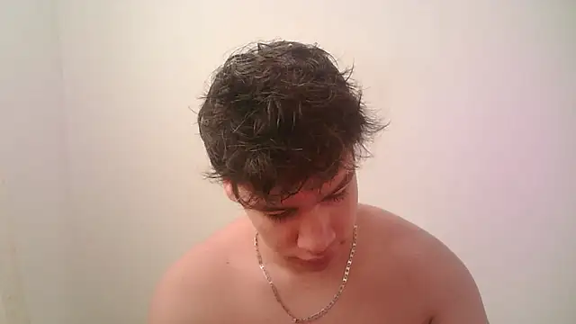 Snapshot of zeus_181 chatting on 06-21-26, 08:25 zeus 181 online show from 06-21-26, 08:25