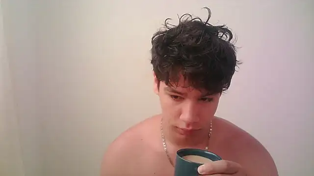 Snapshot of zeus_181 chatting on 05-14-26, 01:08 zeus 181 online show from 05-14-26, 01:08