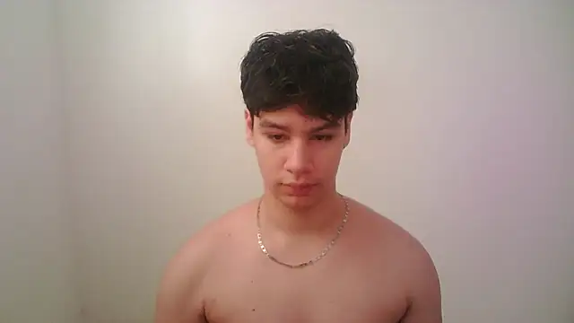 Snapshot of zeus_181 chatting on 04-28-26, 08:46 zeus 181 online show from 04-28-26, 08:46