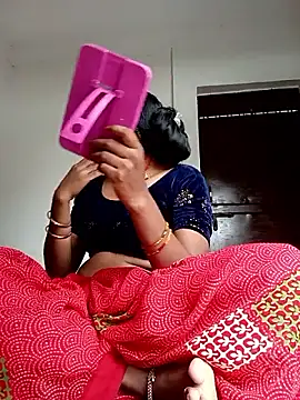 Snapshot of Payal-0143 chatting on 09-18-25, 11:24 Payal-0143 online show from 09-18-25, 11:24
