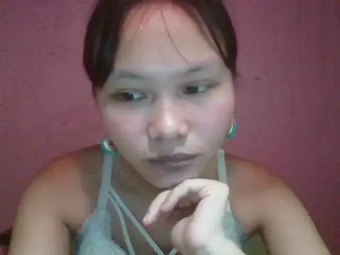 Snapshot of Shyra_Mae chatting on 12-04-25, 09:41 Shyra Mae online show from 12-04-25, 09:41