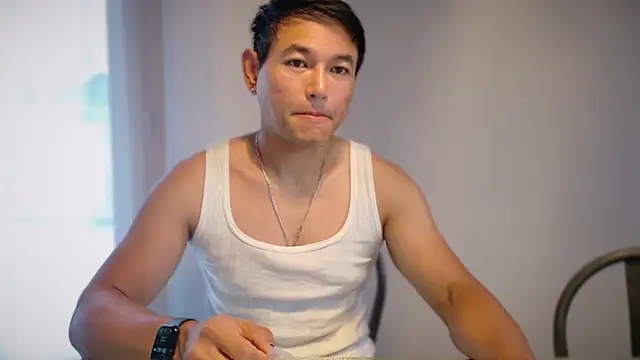 Snapshot of AsianBoy_WhiteDaddy chatting on 06-03-26, 04:46 AsianBoy WhiteDaddy online show from 06-03-26, 04:46