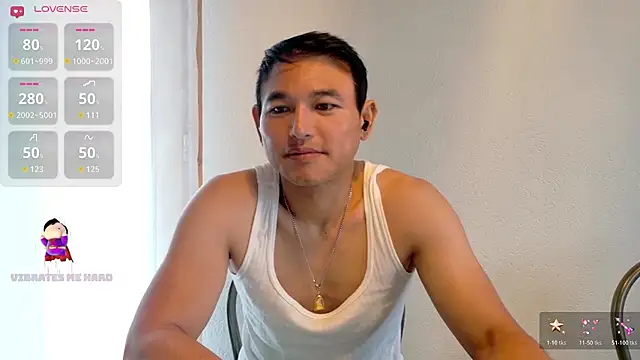 Snapshot of AsianBoy_WhiteDaddy chatting on 06-05-26, 05:45 AsianBoy WhiteDaddy online show from 06-05-26, 05:45