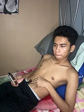 Demure Asian143 online show from 09-19-25, 02:54