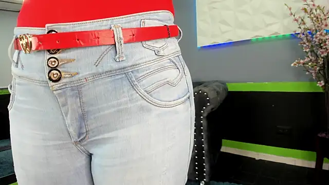 SailonTeen online show from 10-23-25, 05:11