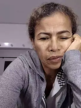 Merybeks online show from 12-18-25, 10:41