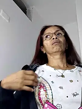 Merybeks online show from 03-12-26, 10:41