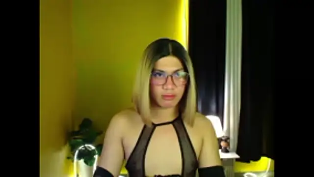 Lowel Smith online show from 10-25-25, 02:28